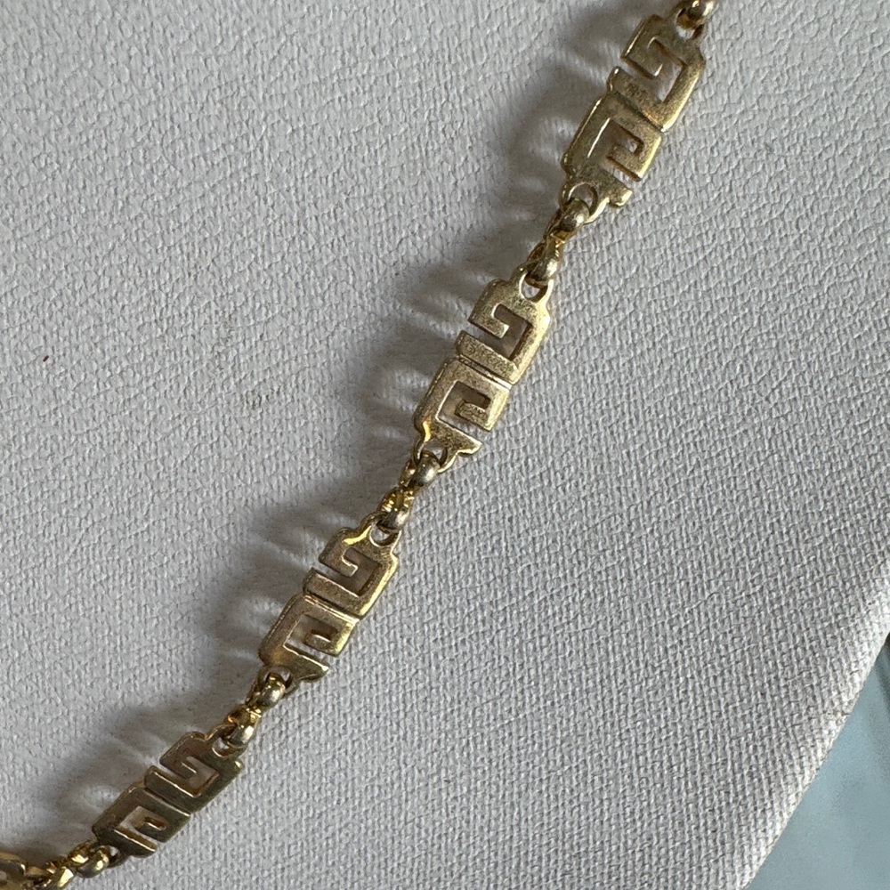 Givenchy VintageGold Necklace and Bracelet Set - Picture 3 of 13
